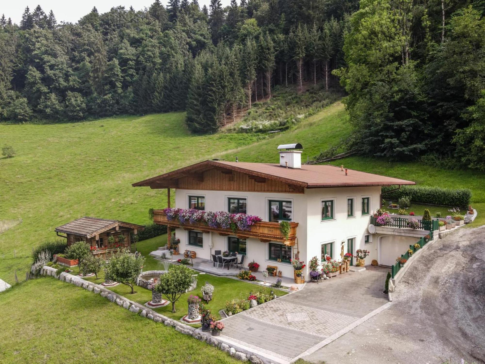 شقة Haus Am Waldrand هوبفغراتن إم بريكسنتال المظهر الخارجي الصورة
